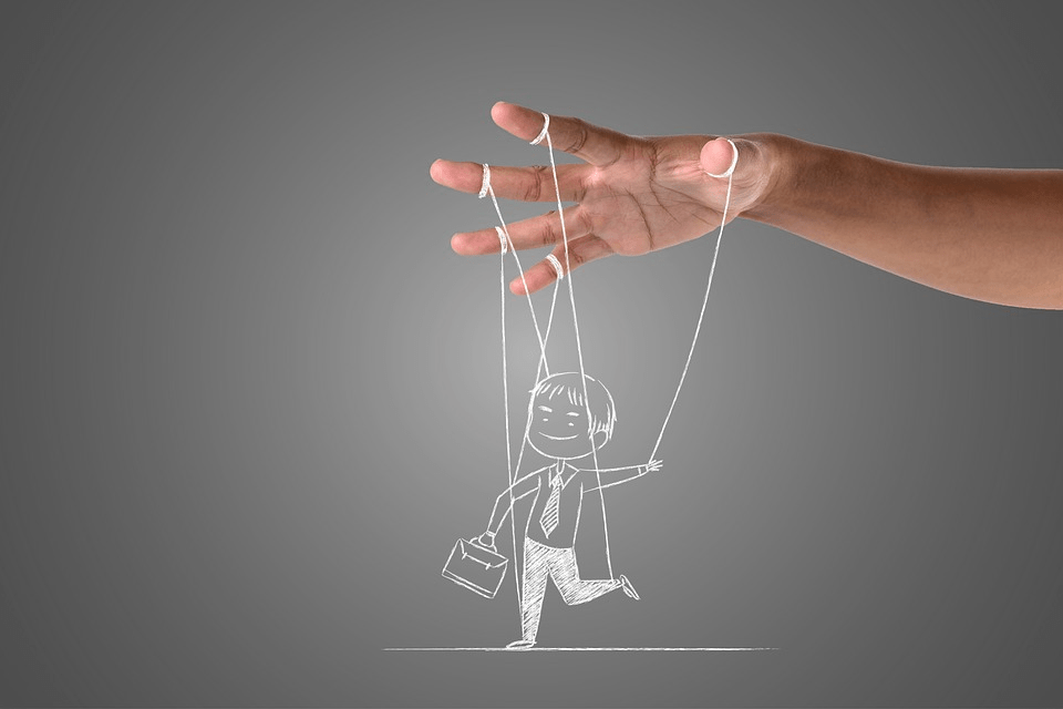 Pusiausvyra tarp pramogos ir savikontrolės